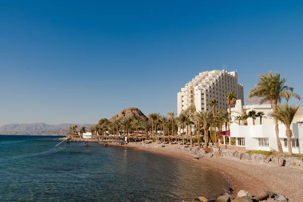 酒店和赌场就在红海岸边。埃及 — 图库照片