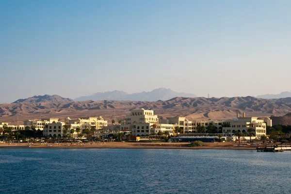 Aqaba, jordan, frühmorgens auf dem roten Meer — Stockfoto