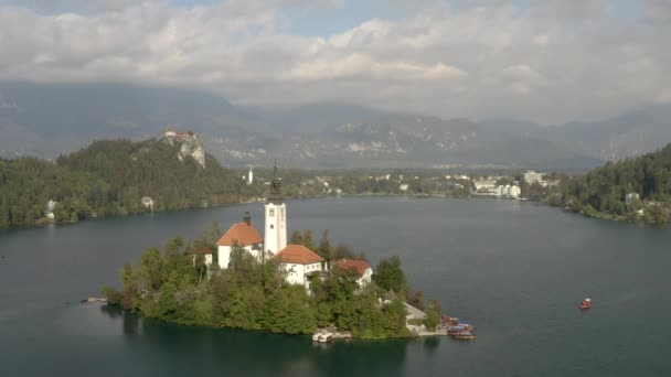 Lago Bled Ilha Igreja Assunção Maria Imagens Aéreas Belo Dia — Vídeo de Stock