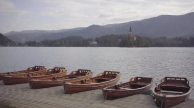 Slovenya 'daki Bled Gölü Manzarası