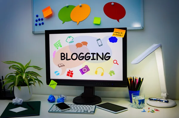 Blog Weblog medya dijital Sözlük Online kavramı — Stok fotoğraf