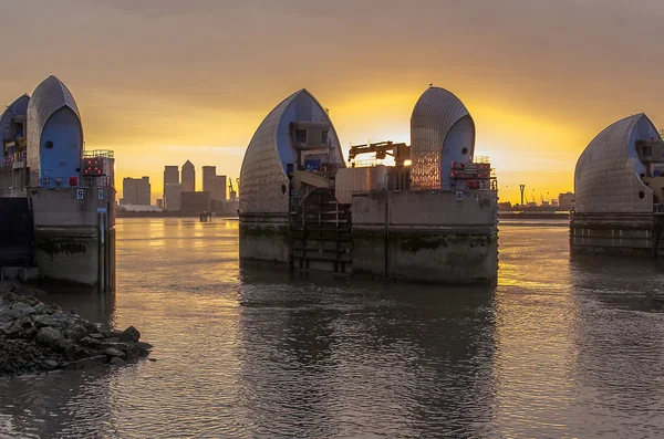 Thames bariyer — Stok fotoğraf