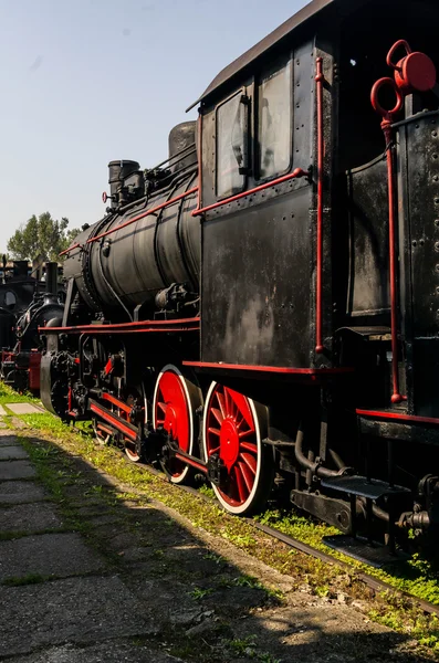 Velha locomotiva a vapor — Fotografia de Stock