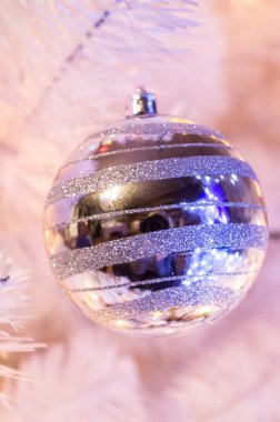 Mevsimlik smas ağaç