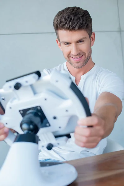 Handsome Middle Age Man Playing Cool Gadget — Stock Photo, Image