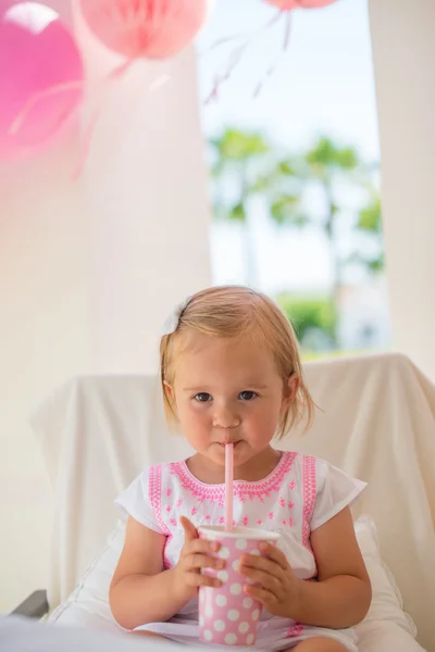 Little Toddler Drinking Juice — Stockfoto