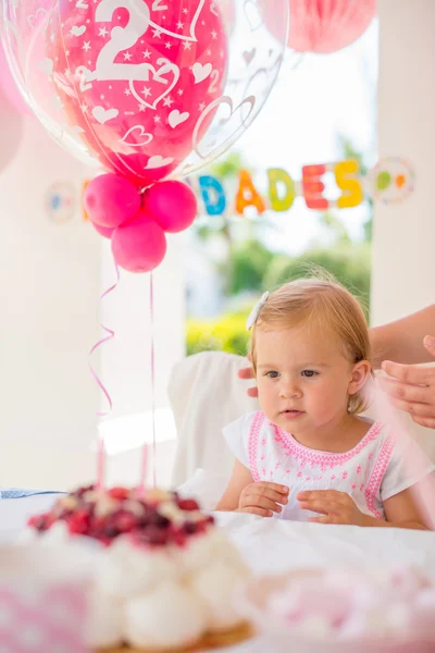 Adorable Little Girl Waiting for Her Cake — Stockfoto