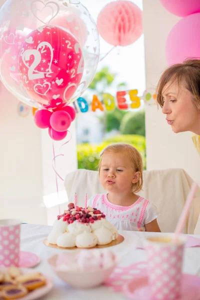 Garden party for the daughter s birthday — Stockfoto