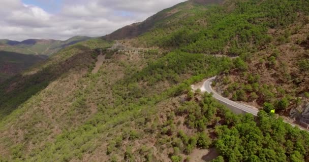 Воздушный. Мбаппе вид на испанские горы — стоковое видео