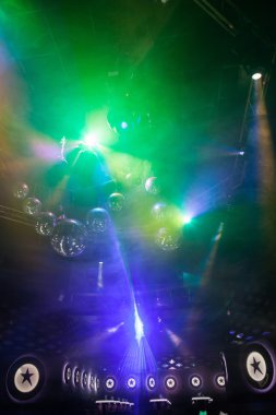 Disko ışık gösterisi, sahne ışıkları