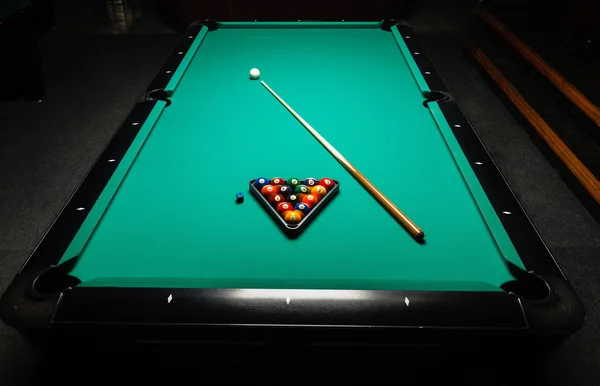ビリヤード、ボール トップ ビューのテーブル — ストック写真