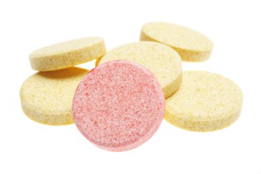 beyaz arkaplanda haplar