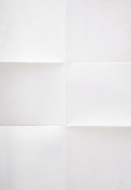 beyaz kağıt katlanmış 