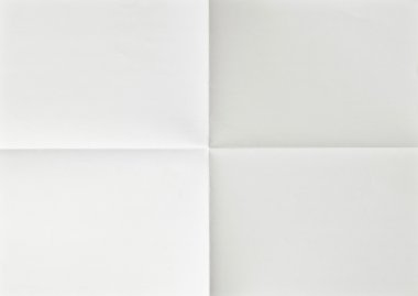 Beyaz kağıdın dört katlanmış 