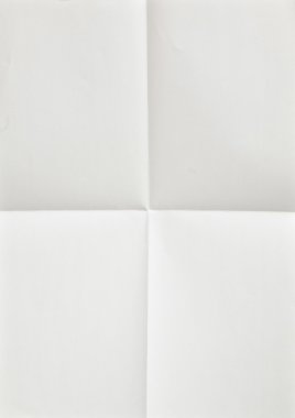 Beyaz kağıdın dört katlanmış 