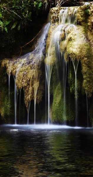 Beautiful waterfalls on the river — Stock Photo, Image