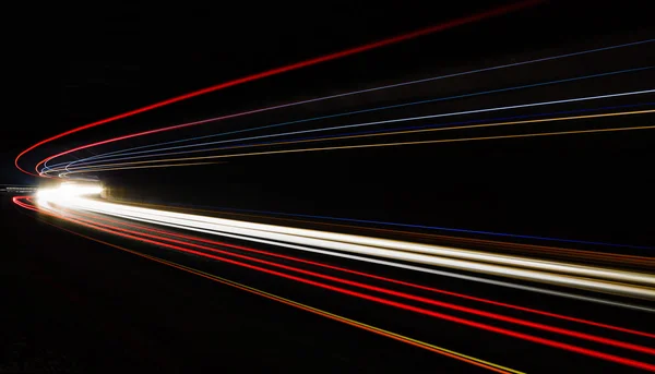 Rutas de luz de coche en el túnel . —  Fotos de Stock