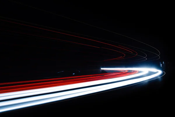 Trilhas de luz do carro no túnel . — Fotografia de Stock