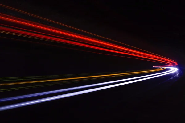 Trilhas de luz do carro no túnel . — Fotografia de Stock