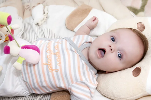 Portrait of adorable smiling newborn baby — Stock Photo, Image