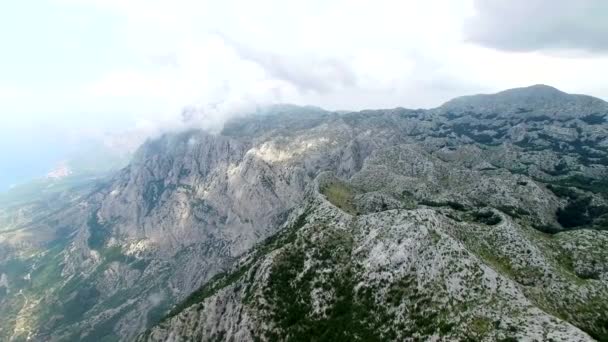 Montanhas da vista do olho do pássaro Makarska — Vídeo de Stock