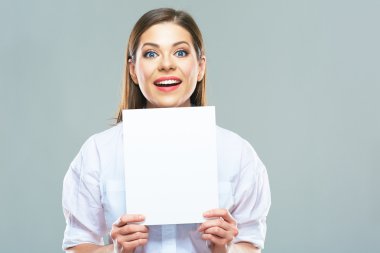 Tabela kadar tutan kadın