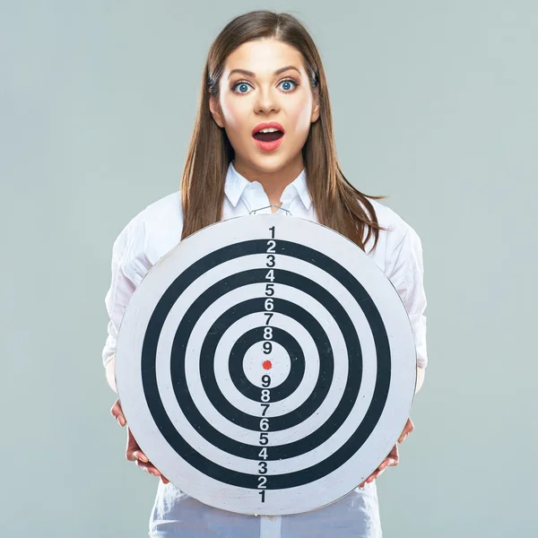 Businesswoman holds target — Stock Photo, Image