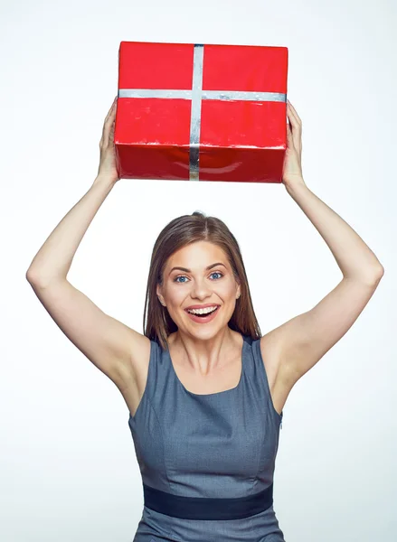 Vrouw met doos van de gift — Stockfoto