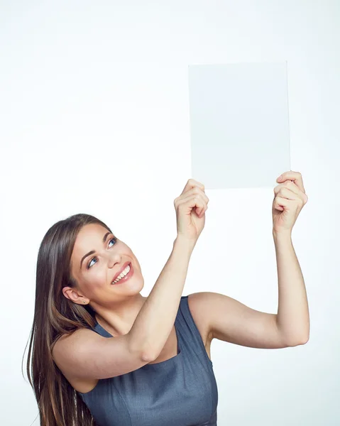 Kobieta trzyma papier blank — Zdjęcie stockowe