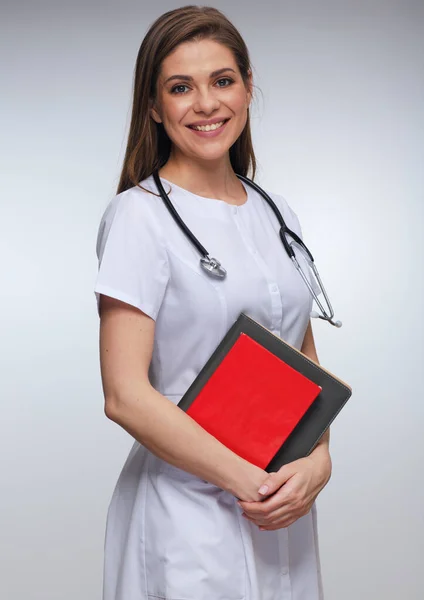 Ärztin Uniform Mit Büchern Der Hand Isoliertes Frauenporträt — Stockfoto