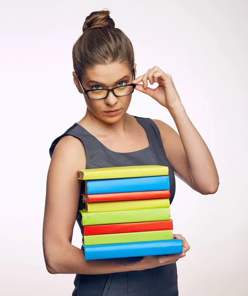 Strikte Advocaat Met Een Stapel Boeken Geïsoleerd Portret — Stockfoto