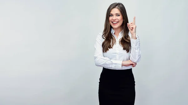 Mulher Sorridente Apontando Com Dedo Para Espaço Cópia Mulher Negócios — Fotografia de Stock