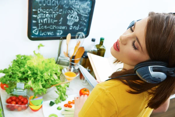 Young girl cooking with fun — Stock Photo, Image