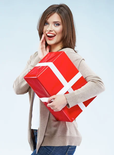 Smiling woman hold red gift box. — Stock Photo, Image