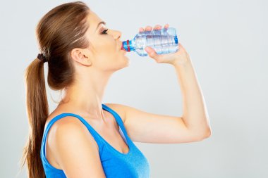 atletik kadın içme suyu