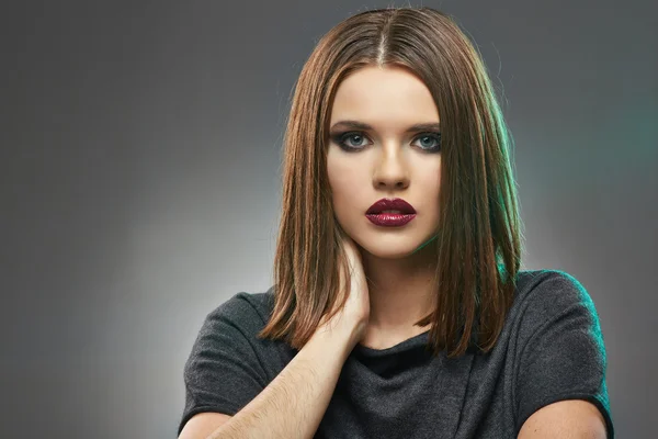 Mujer con labios rojos — Foto de Stock