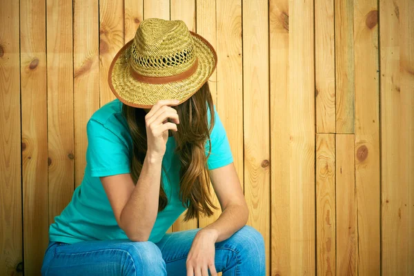 Country style woman in hat — Stock Photo, Image