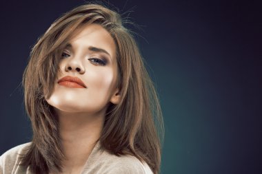 Genç güzel kadın.