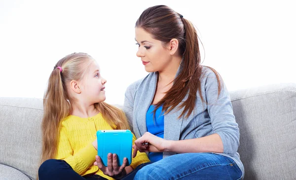Child and mother with tablet PC — Stock Photo, Image