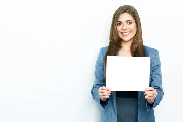 Geschäftsfrau mit Blankokarte — Stockfoto