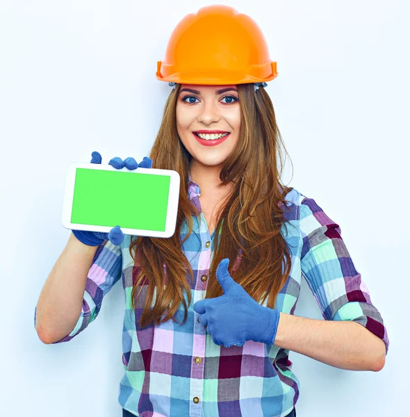 Builder kvinna håller tablet — Stockfoto
