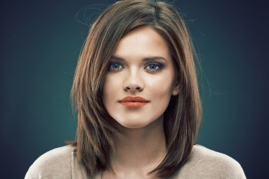 Genç güzel kadın.