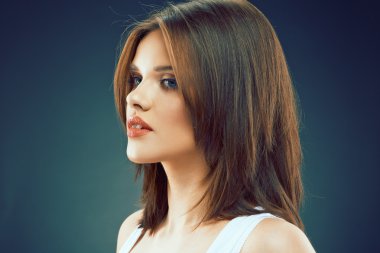 Genç güzel kadın.