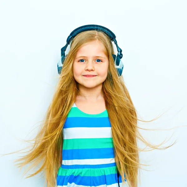 Little girl with headphones — Stock Photo, Image