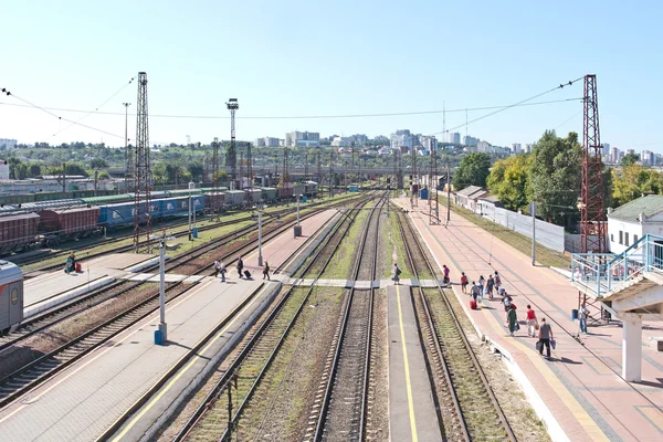 Belgorod. Plataforma da estação ferroviária municipal — Fotografia de Stock