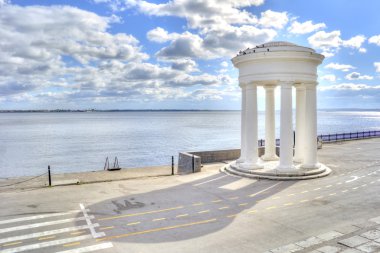 Saratov. Rotunda karaya