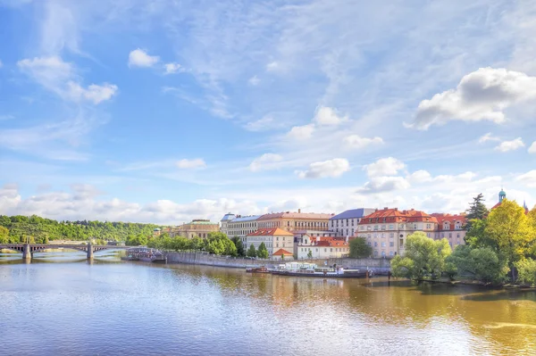 Rivier de Vltava. Praag — Stockfoto