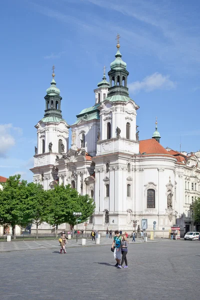 Praha. Kostel svatého Mikuláše — Stock fotografie