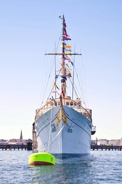 Яхта - королева Дании — стоковое фото