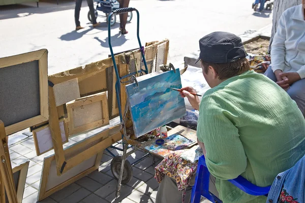 Künstler bei der Arbeit — Stockfoto